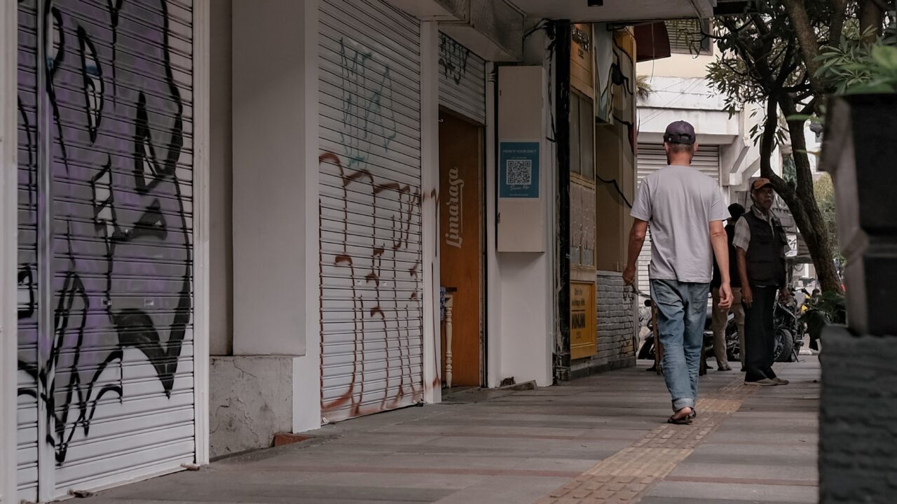 Entregas expressas e vitrines vazias: a expansão do e-commerce desafia o comércio do interior de São Paulo